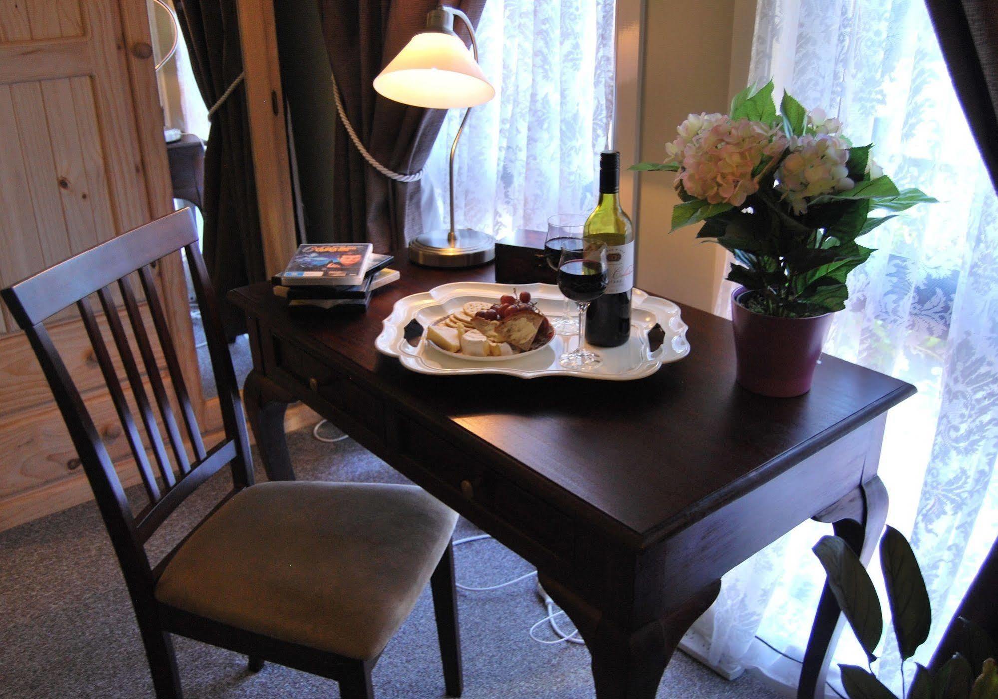 Stanhope Gardens Cutmore Cottages - Meurants Manor المظهر الخارجي الصورة