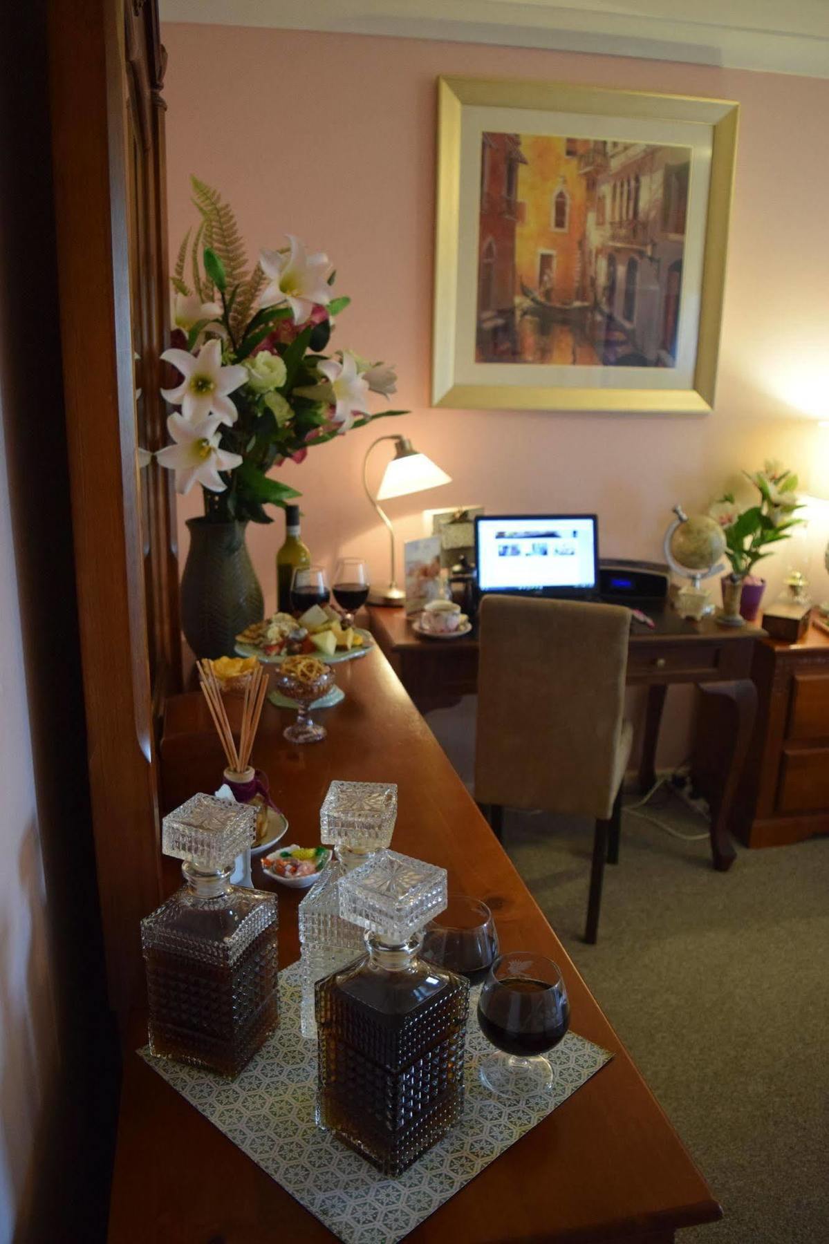 Stanhope Gardens Cutmore Cottages - Meurants Manor المظهر الخارجي الصورة