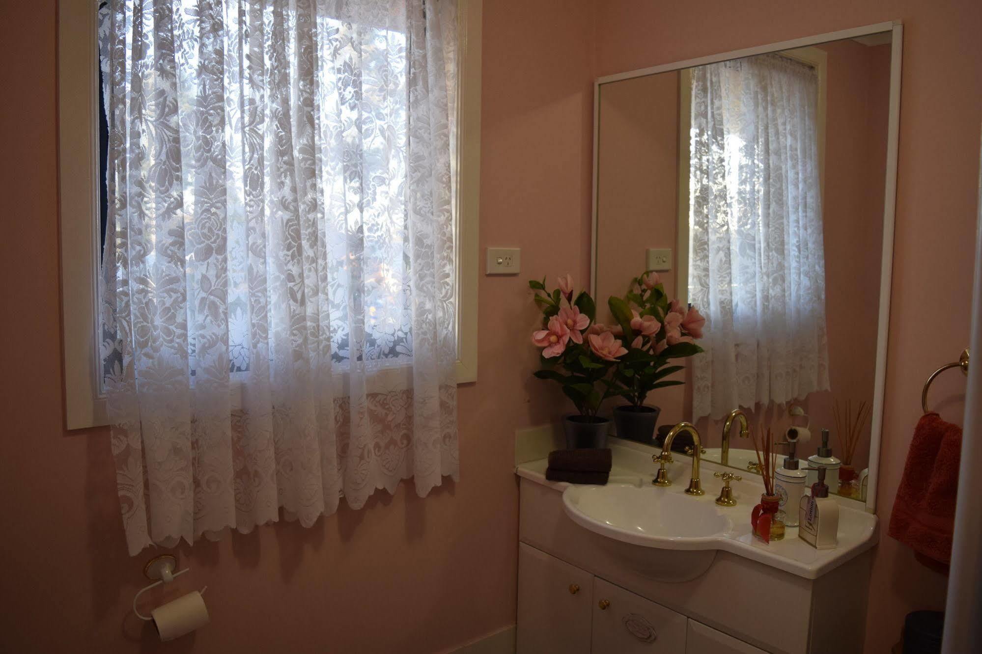 Stanhope Gardens Cutmore Cottages - Meurants Manor المظهر الخارجي الصورة
